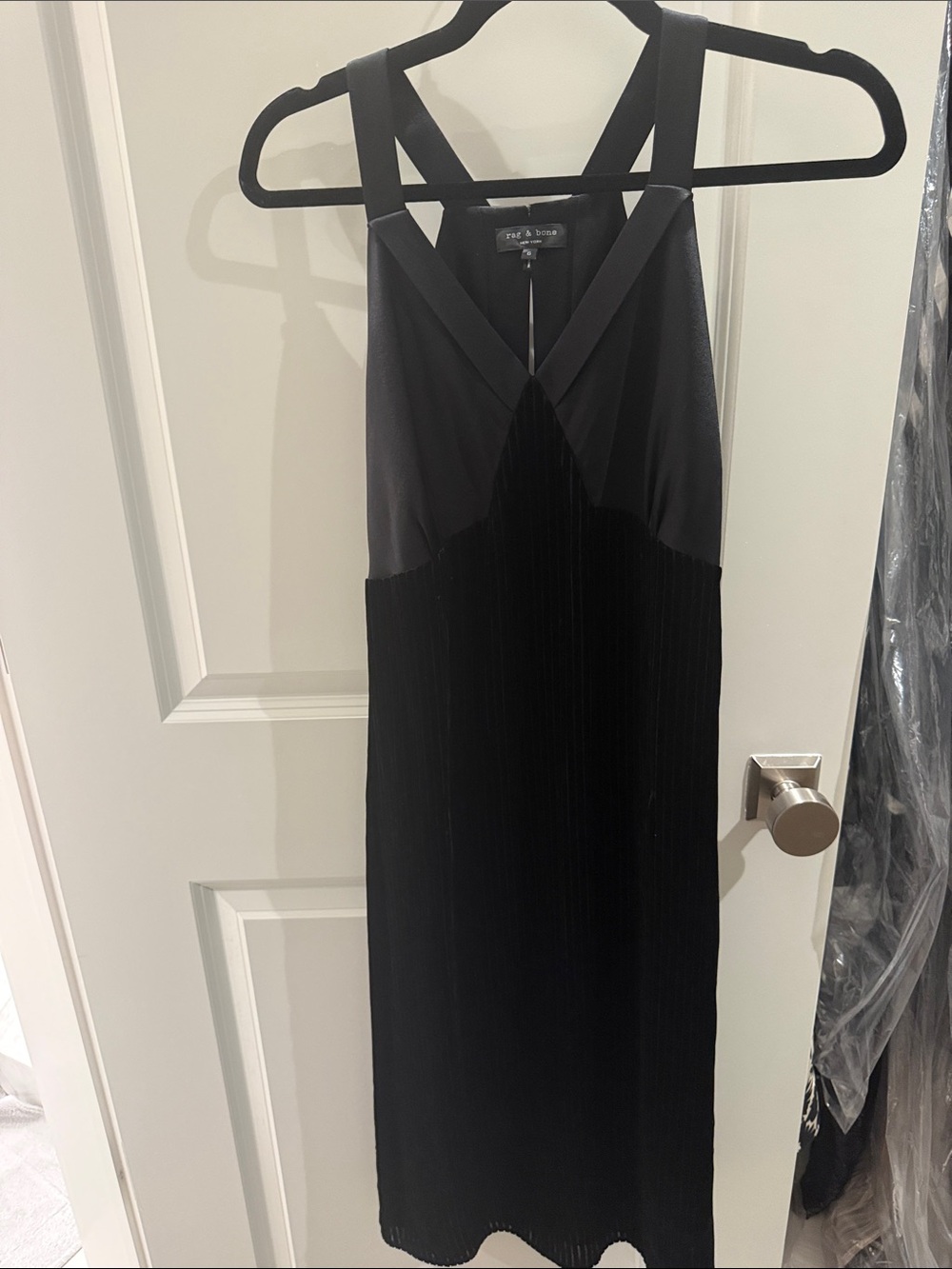 rag & bone Black Sleeveless V-Neck Pleated Midi Dress